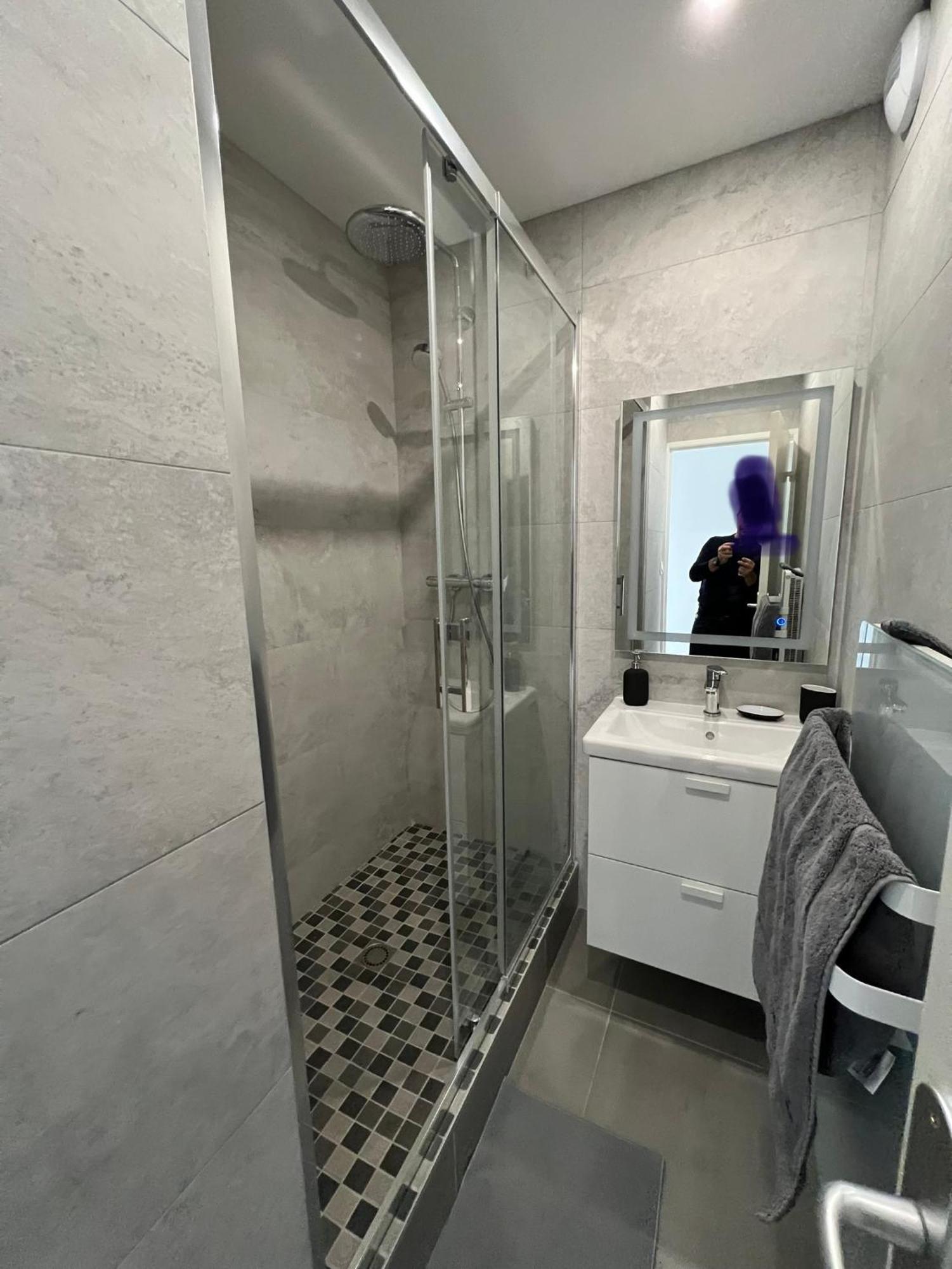 Appartement Super 4 Pieces Refait A Neuf à Villeurbanne Extérieur photo